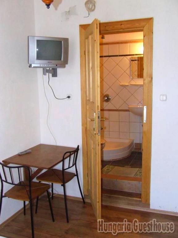 Hungaria Guesthouse Budapeszt Pokój zdjęcie